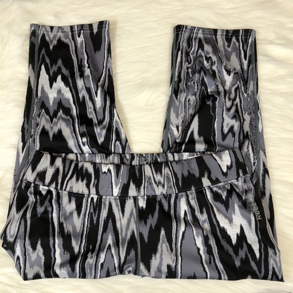 Reebok capri leggings - Picture 2 of 4